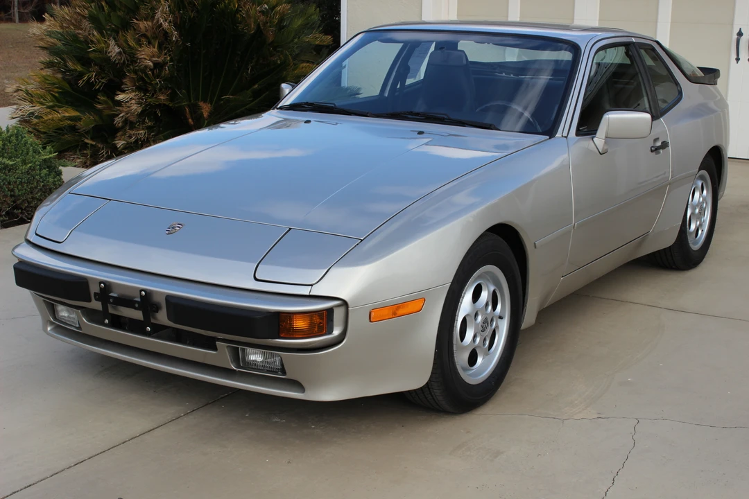 1988 Porsche 944 - Image 3 of 31