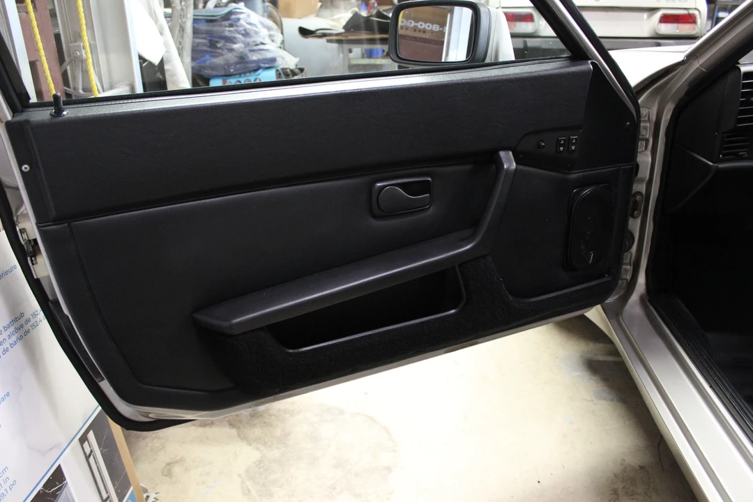 1988 Porsche 944 - Image 22 of 31