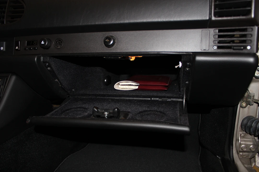1988 Porsche 944 - Image 31 of 31