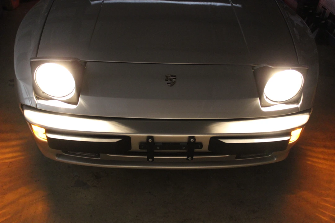 1988 Porsche 944 - Image 17 of 31