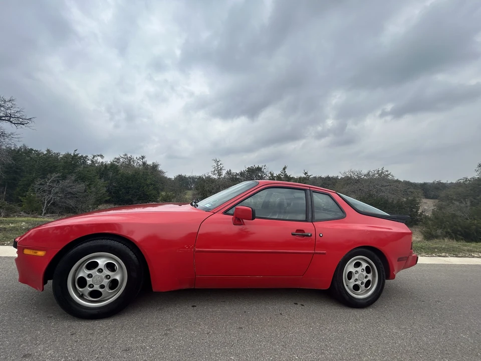 1988 Porsche 944 - Image 19 of 31