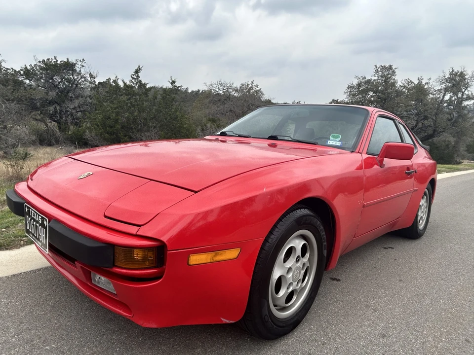 1988 Porsche 944 - Image 18 of 31