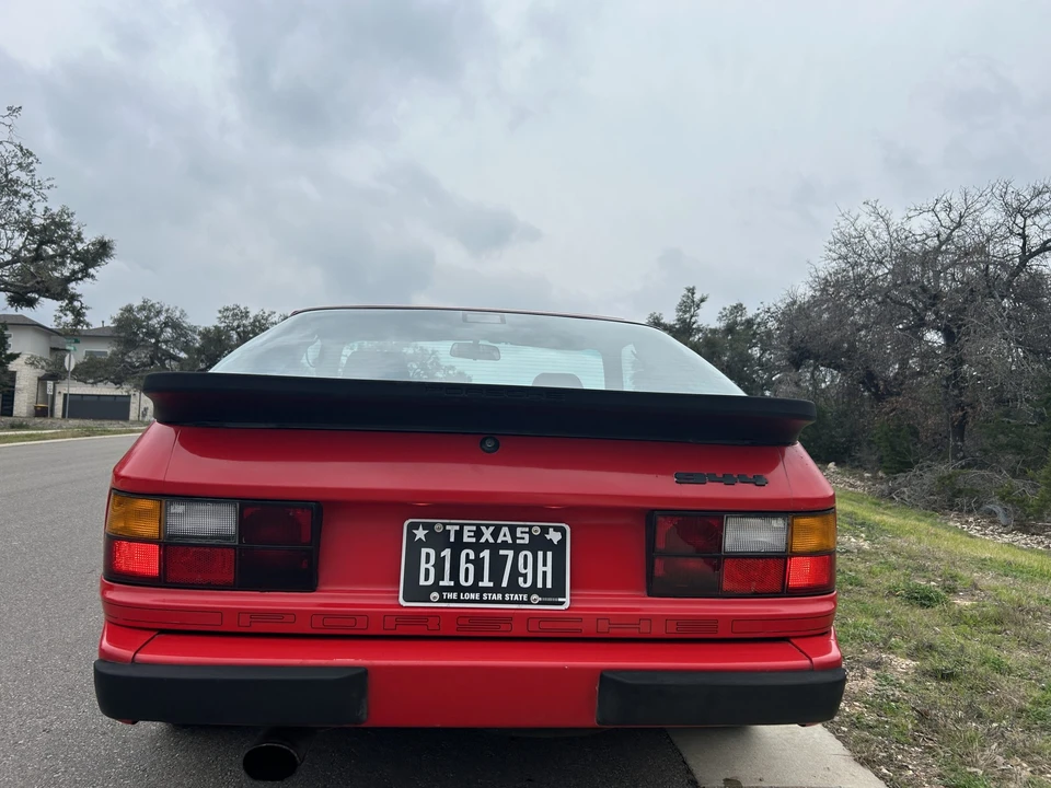 1988 Porsche 944 - Image 21 of 31