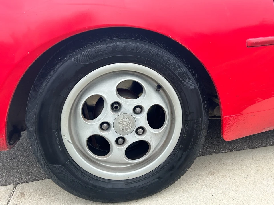 1988 Porsche 944 - Image 14 of 21