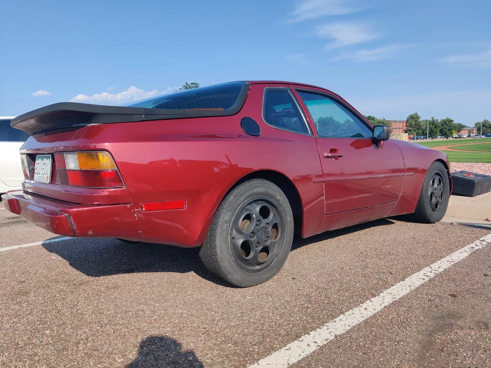 1988 Porsche 944 - Image 10 of 31