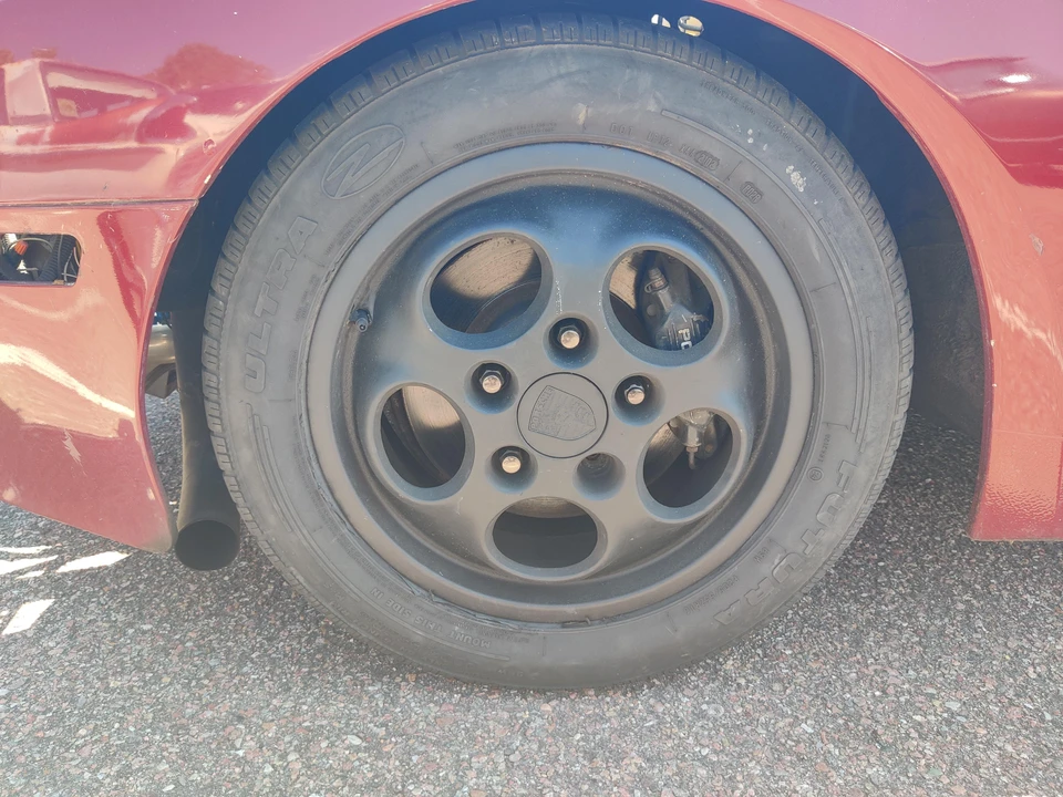 1988 Porsche 944 - Image 28 of 31