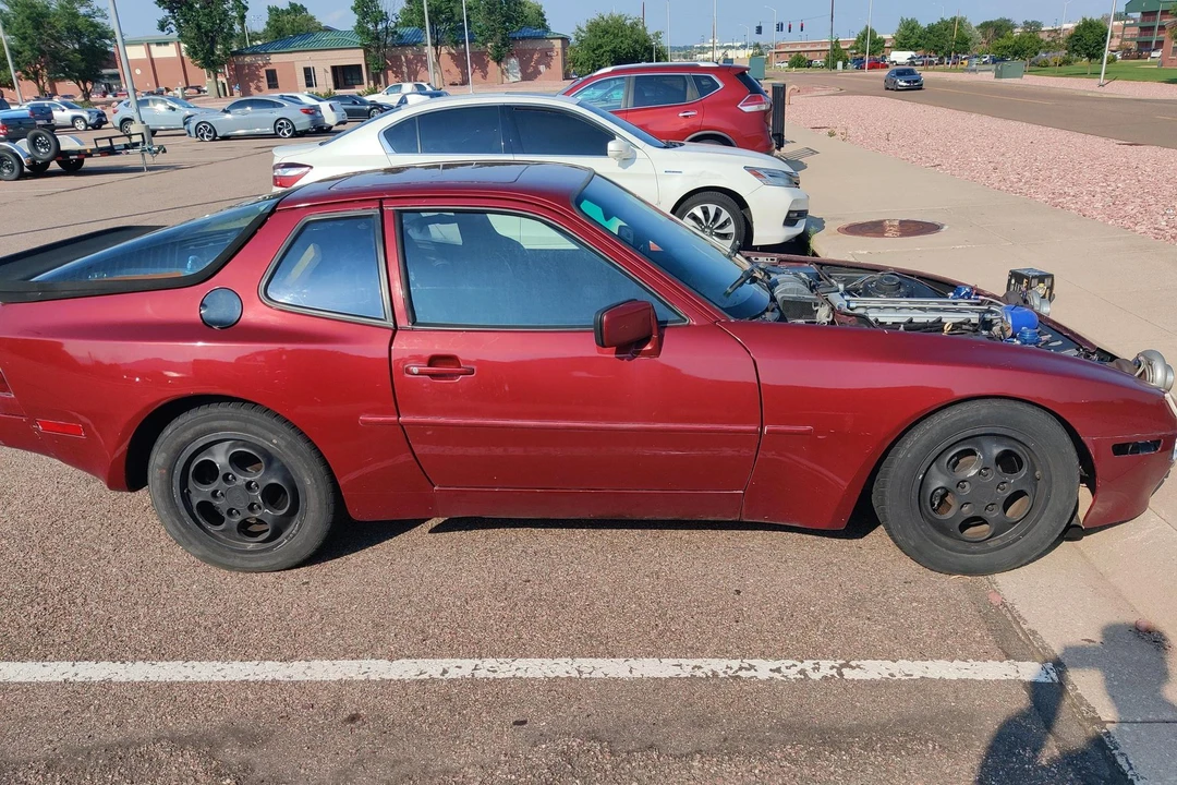 1988 Porsche 944 - Image 2 of 31