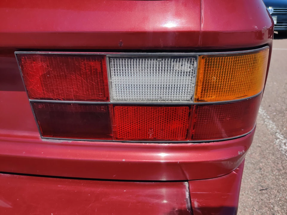 1988 Porsche 944 - Image 22 of 31