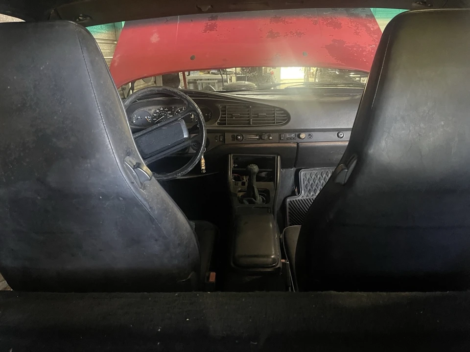 1988 Porsche 944 - Image 5 of 11
