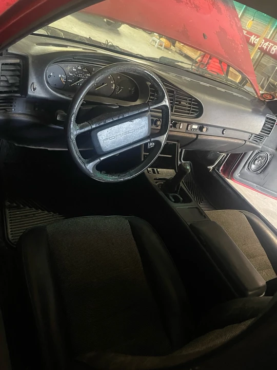 1988 Porsche 944 - Image 6 of 11