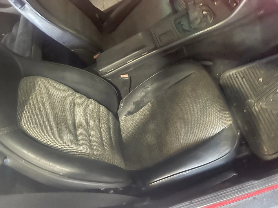 1988 Porsche 944 - Image 4 of 11
