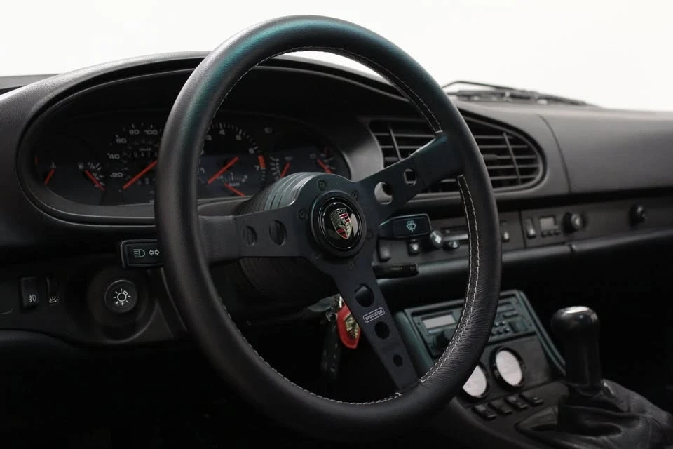 1988 Porsche 944 Turbo - Image 10 of 20