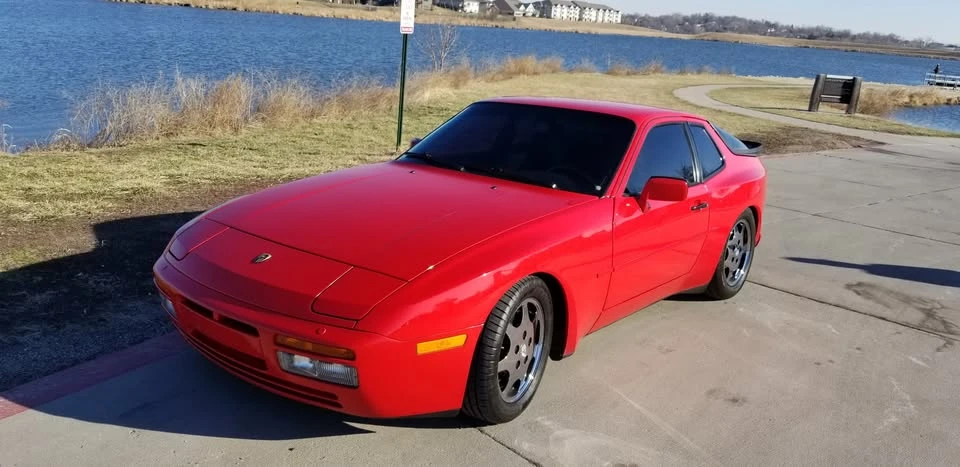 1988 Porsche 944 Turbo - Image 2 of 19