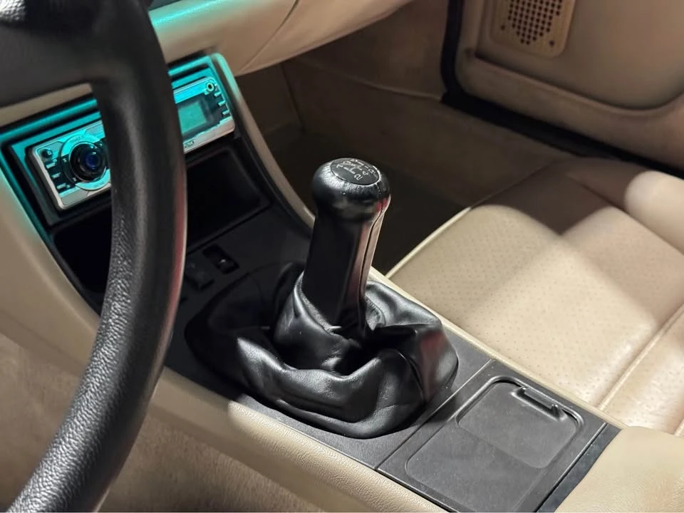 1988 Porsche 944 Turbo - Image 11 of 14