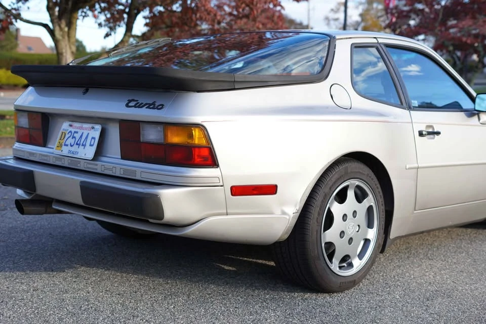 1988 Porsche 944 Turbo - Image 7 of 18