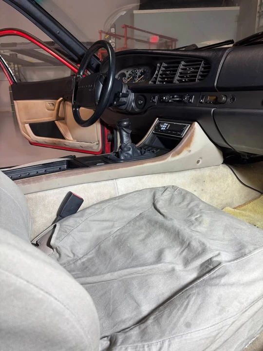1988 Porsche 944 Turbo - Image 15 of 17