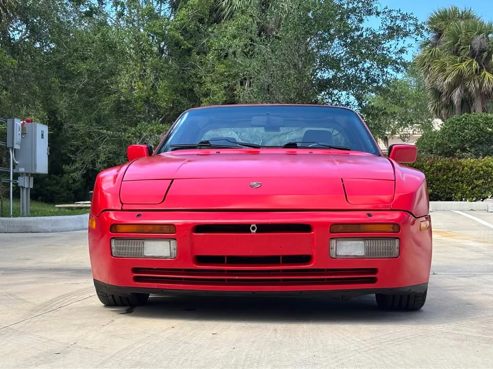 1988 Porsche 944 Turbo - Image 4 of 17