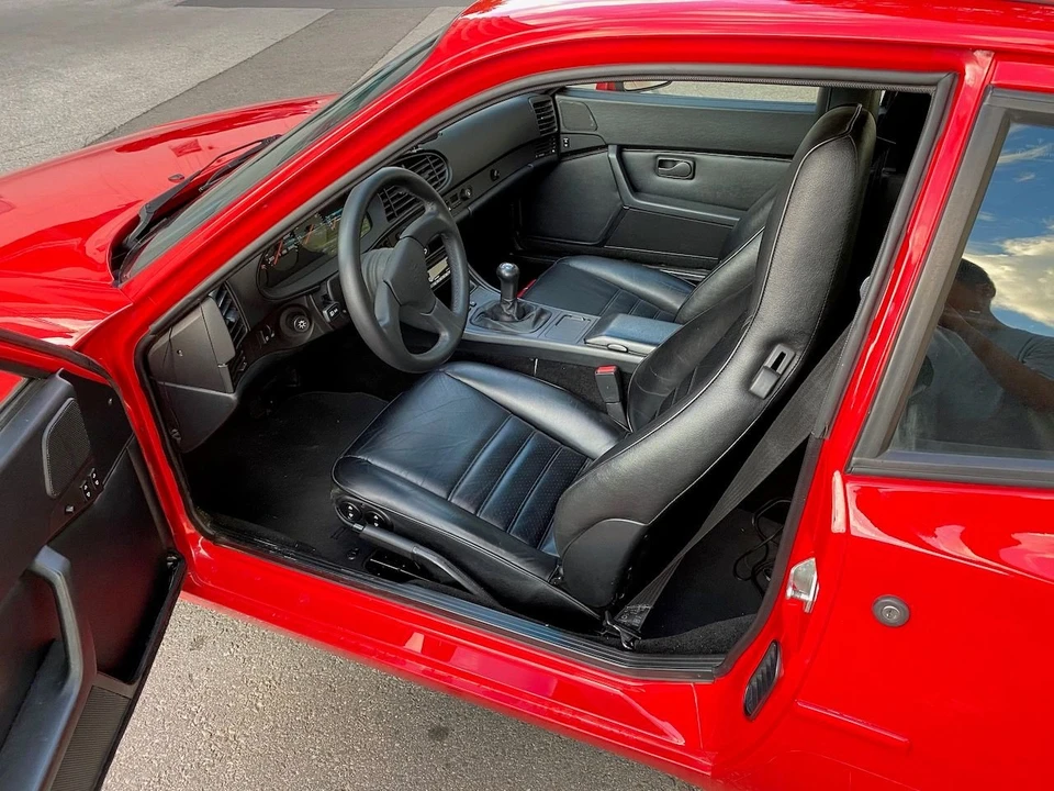 1988 Porsche 944 S - Image 8 of 31