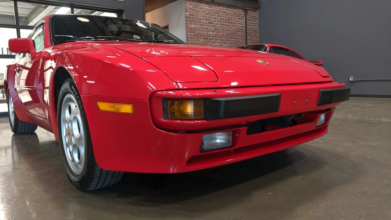 1988 Porsche 944 S - Image 15 of 31