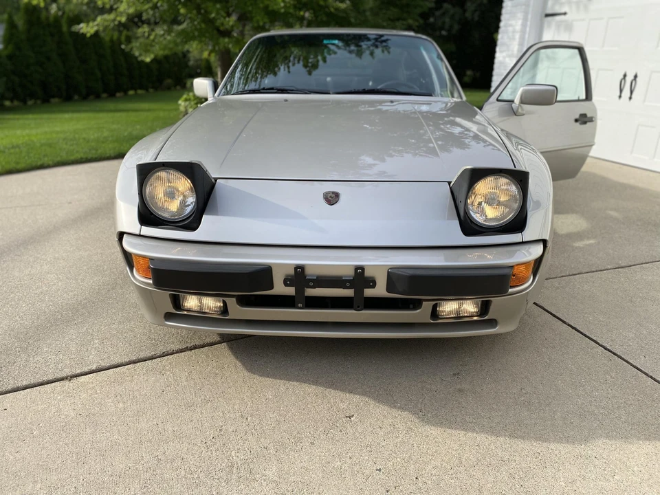 1988 Porsche 944 S - Image 10 of 31