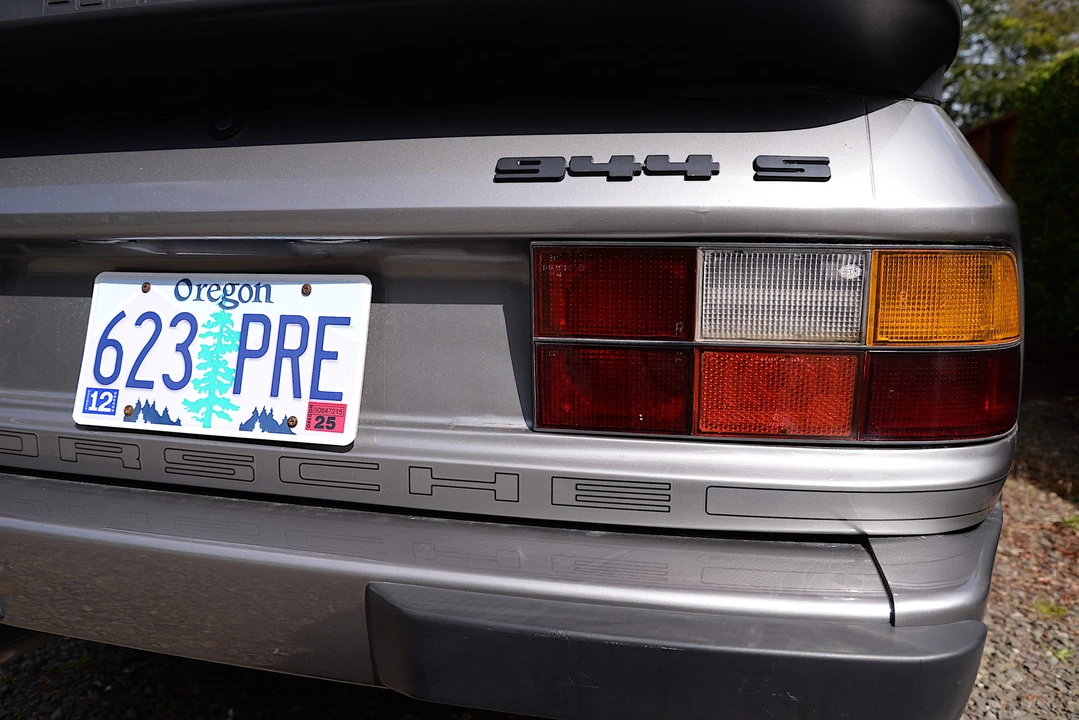 1988 Porsche 944 S - Image 21 of 31
