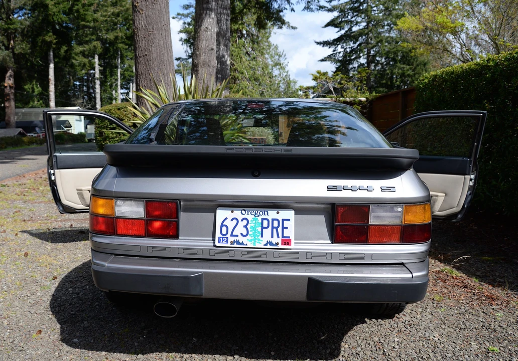 1988 Porsche 944 S - Image 19 of 31