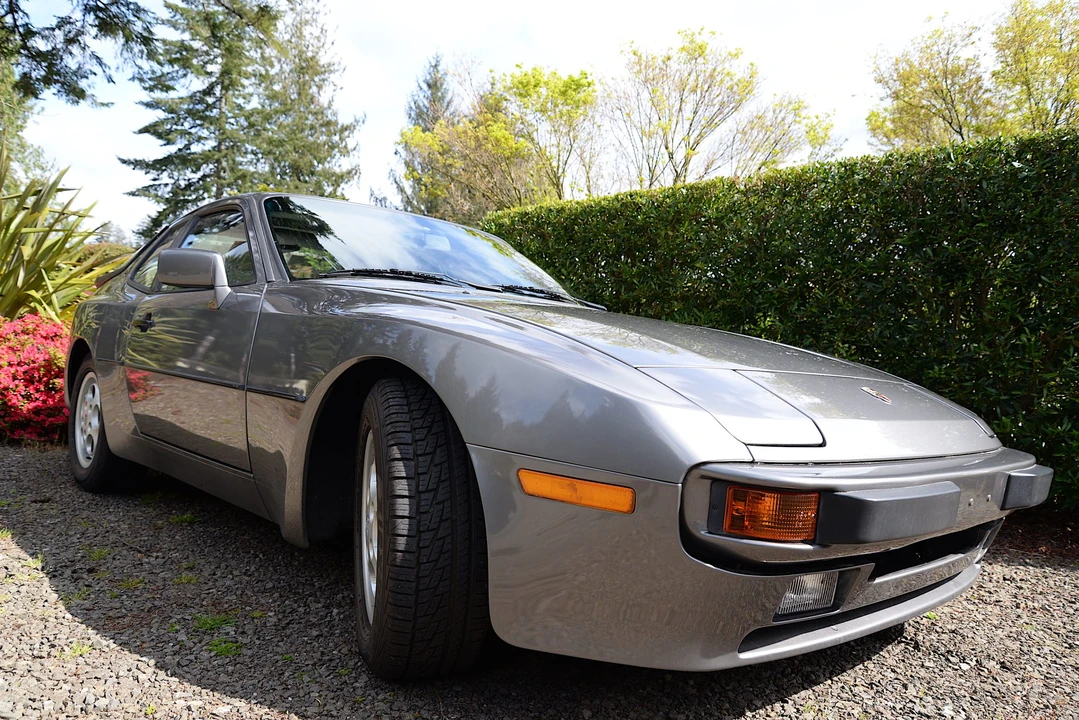 1988 Porsche 944 S - Image 8 of 31