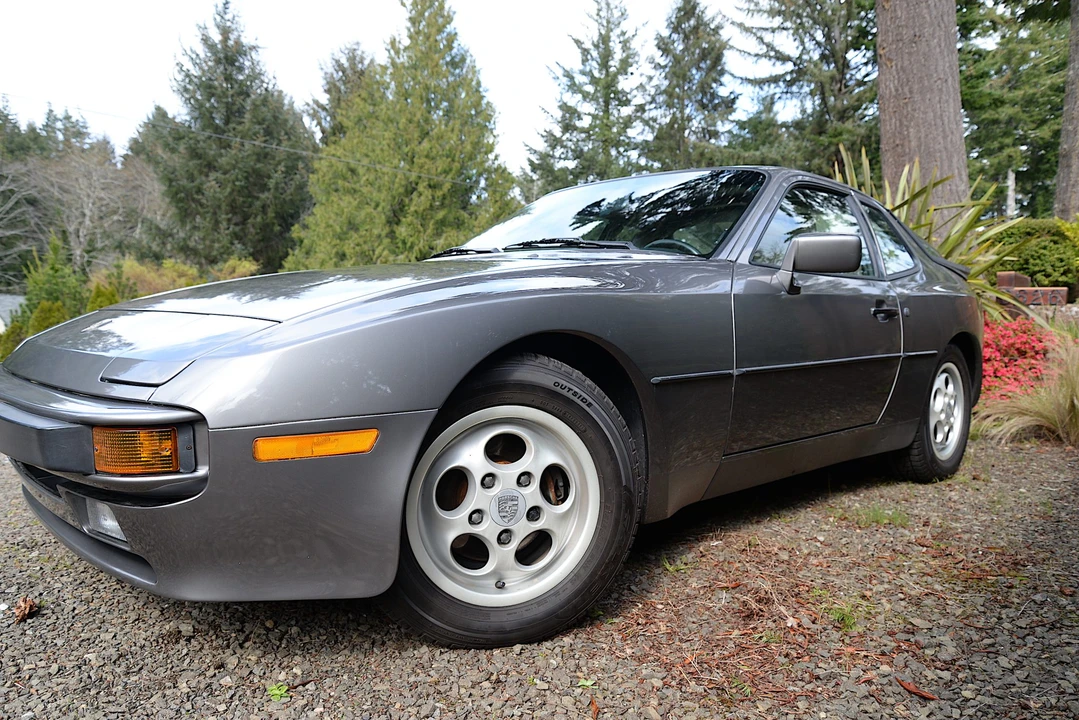 1988 Porsche 944 S - Image 2 of 31