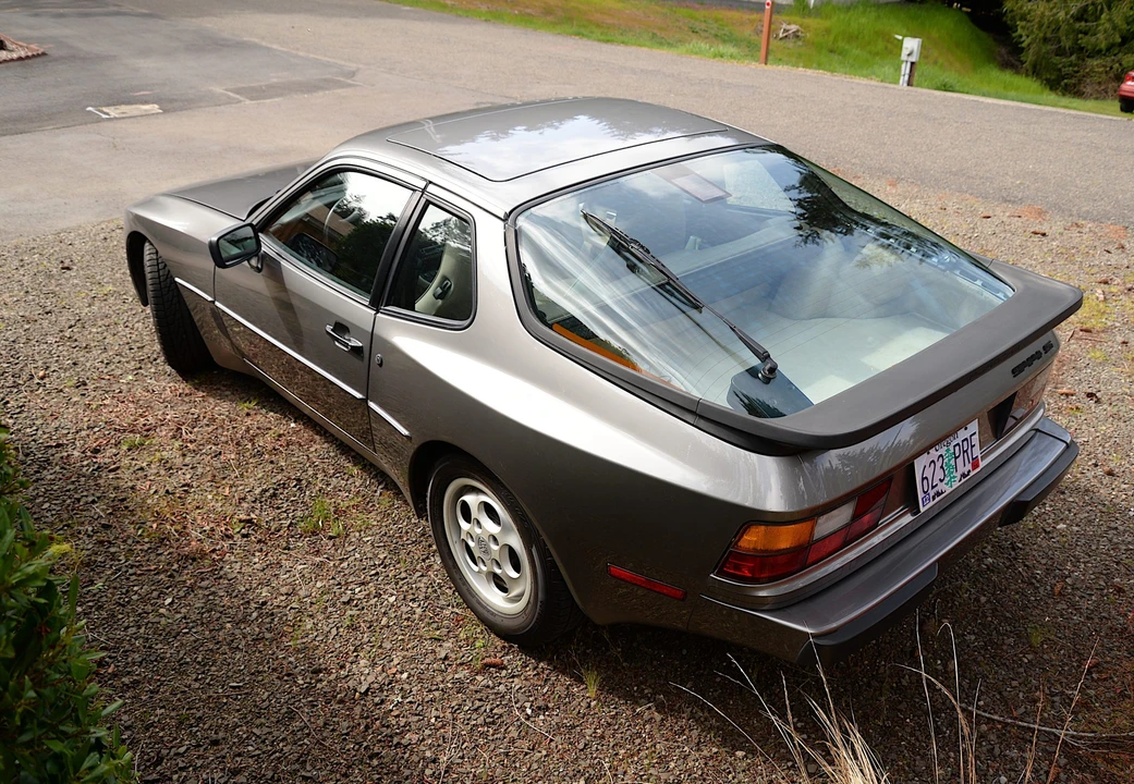 1988 Porsche 944 S - Image 14 of 31