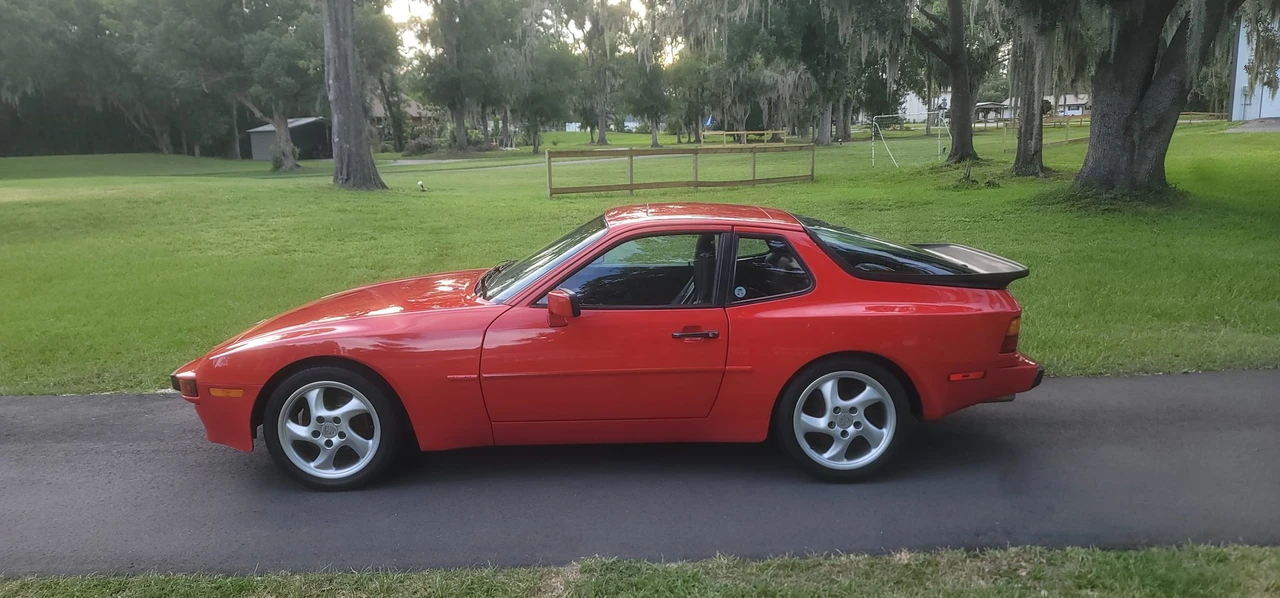 1988 Porsche 944 S - Image 7 of 31