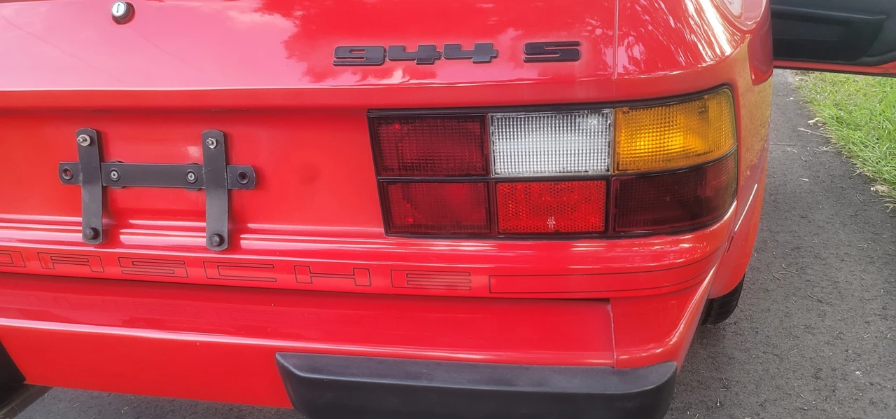 1988 Porsche 944 S - Image 29 of 31
