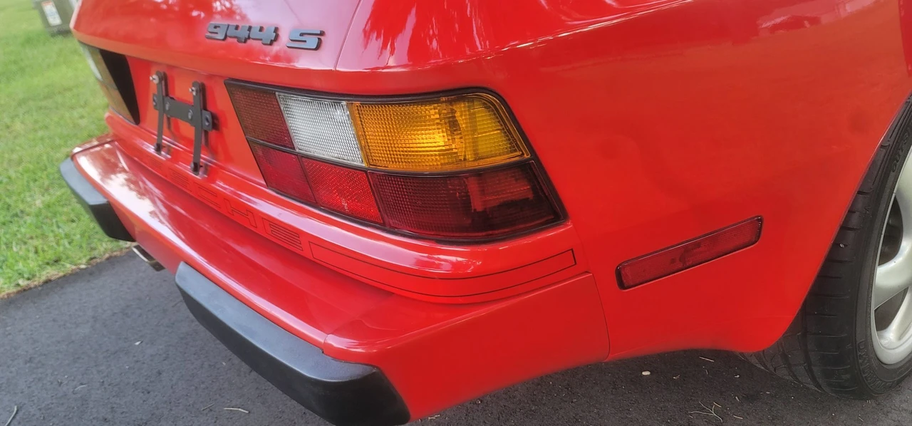 1988 Porsche 944 S - Image 30 of 31