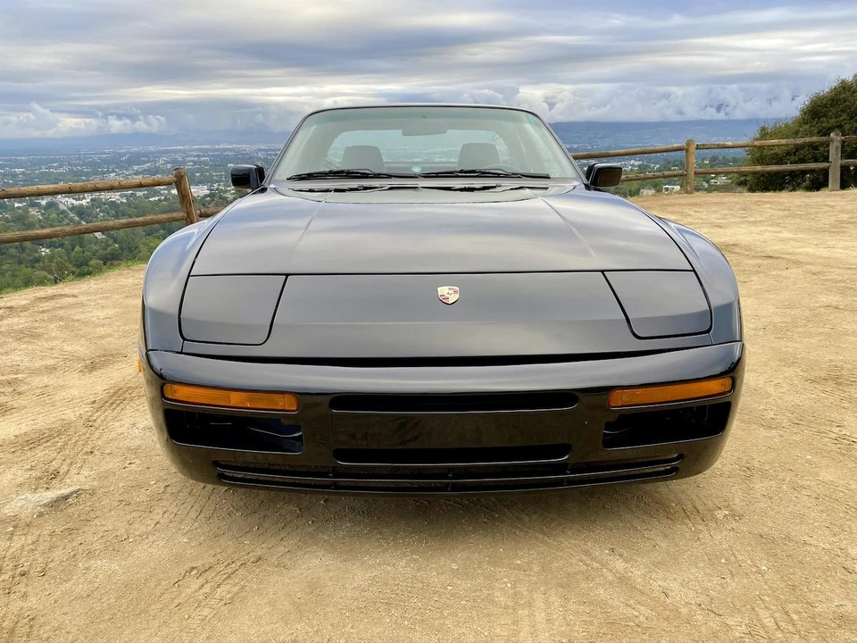1988 Porsche 944 S - Image 5 of 31