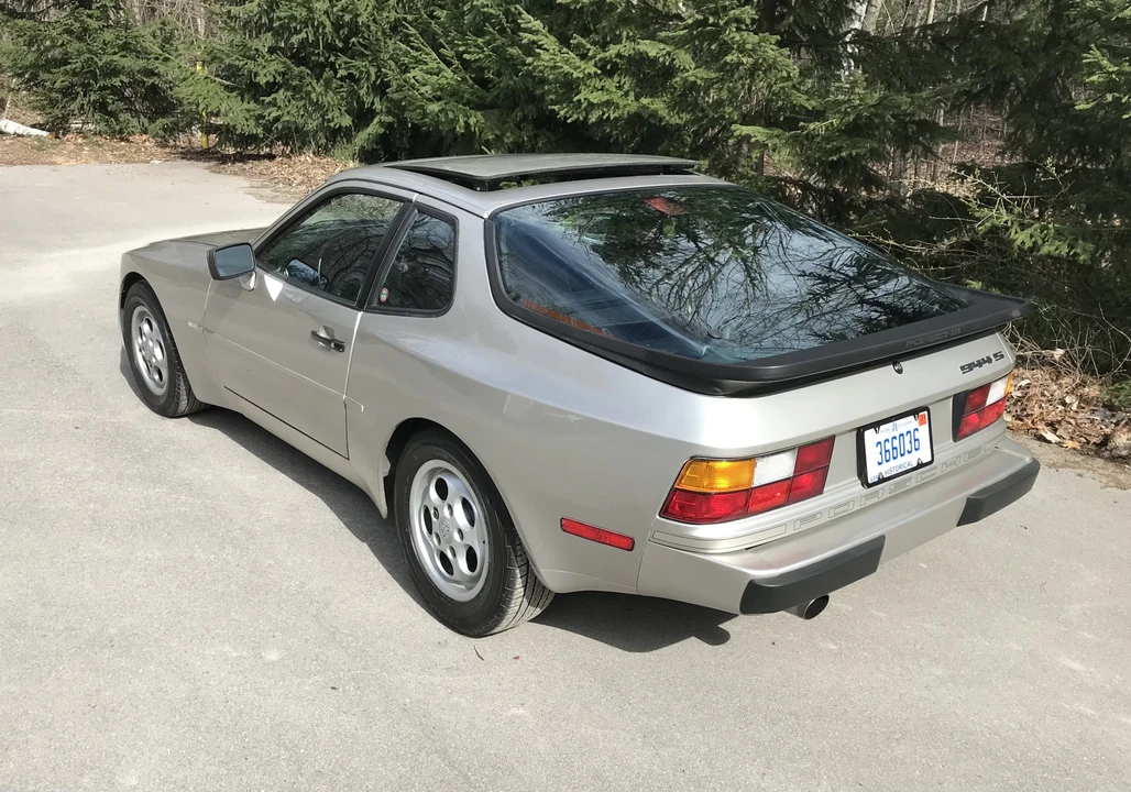 1988 Porsche 944 S - Image 8 of 31