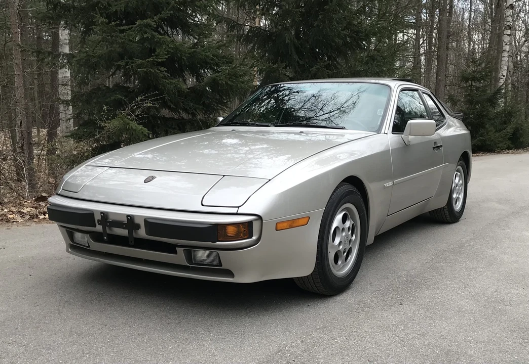 1988 Porsche 944 S - Image 3 of 31