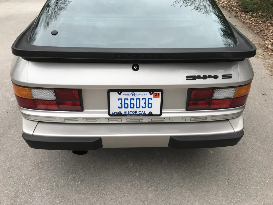 1988 Porsche 944 S - Image 29 of 31