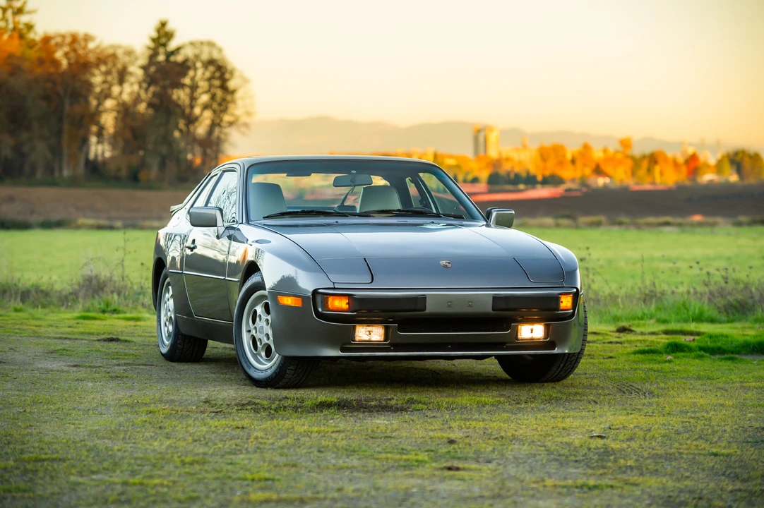 1988 Porsche 944 S - Image 6 of 31