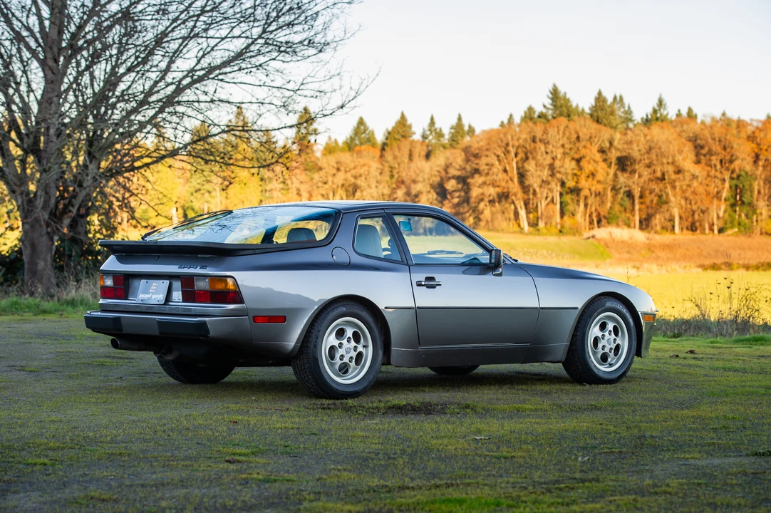 1988 Porsche 944 S - Image 24 of 31