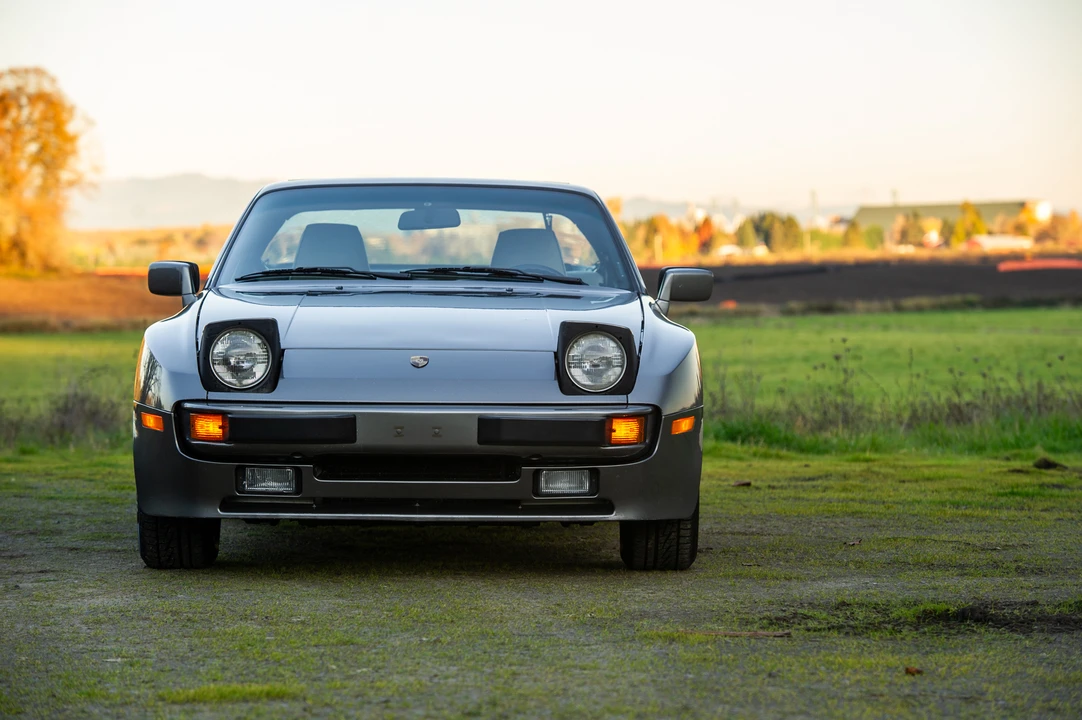 1988 Porsche 944 S - Image 9 of 31