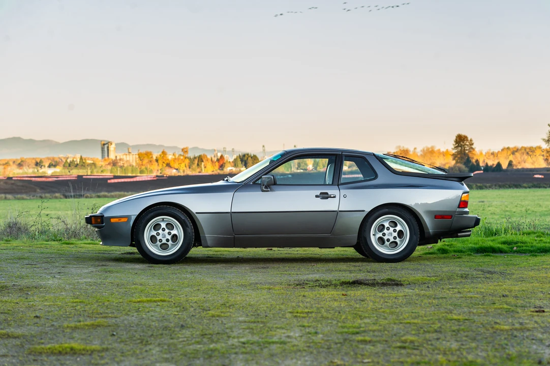 1988 Porsche 944 S - Image 15 of 31