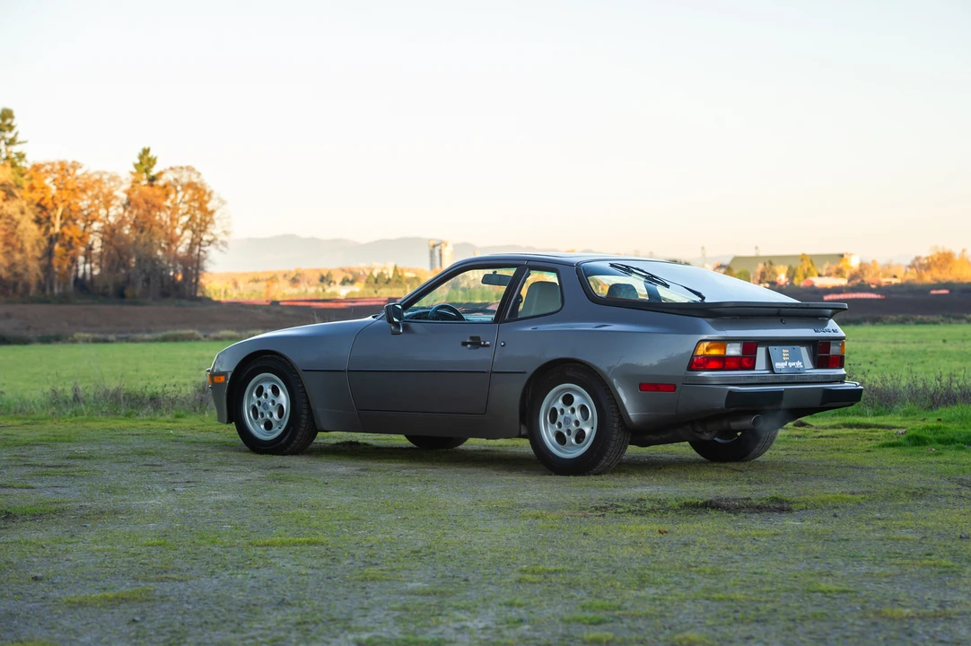 1988 Porsche 944 S - Image 16 of 31