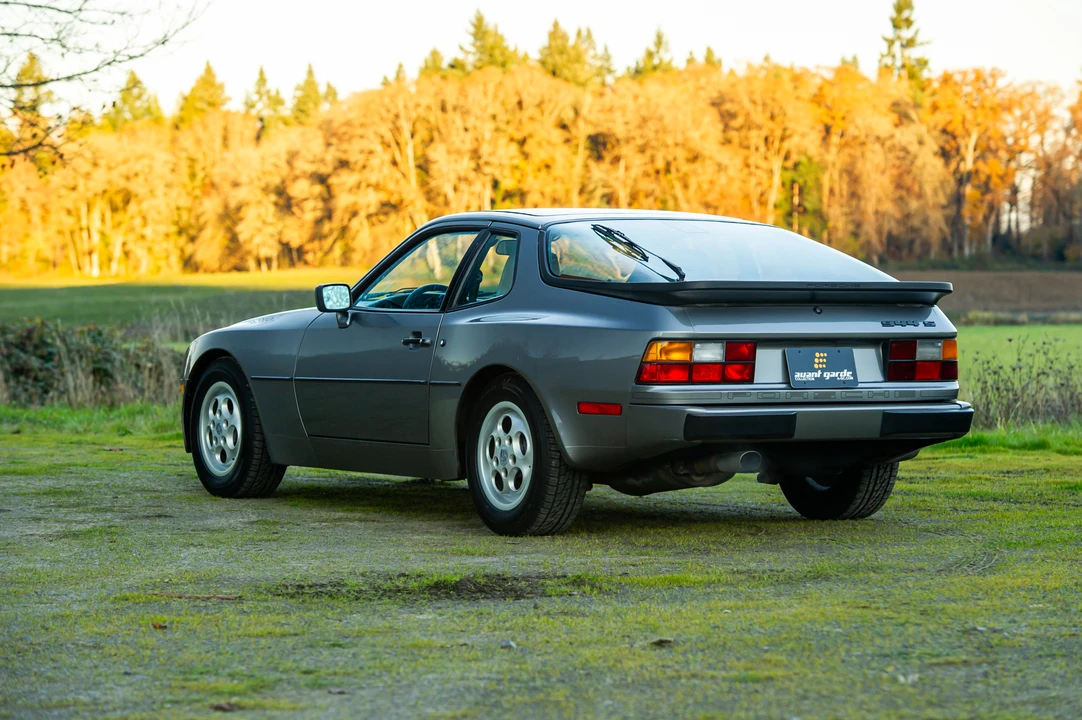1988 Porsche 944 S - Image 18 of 31