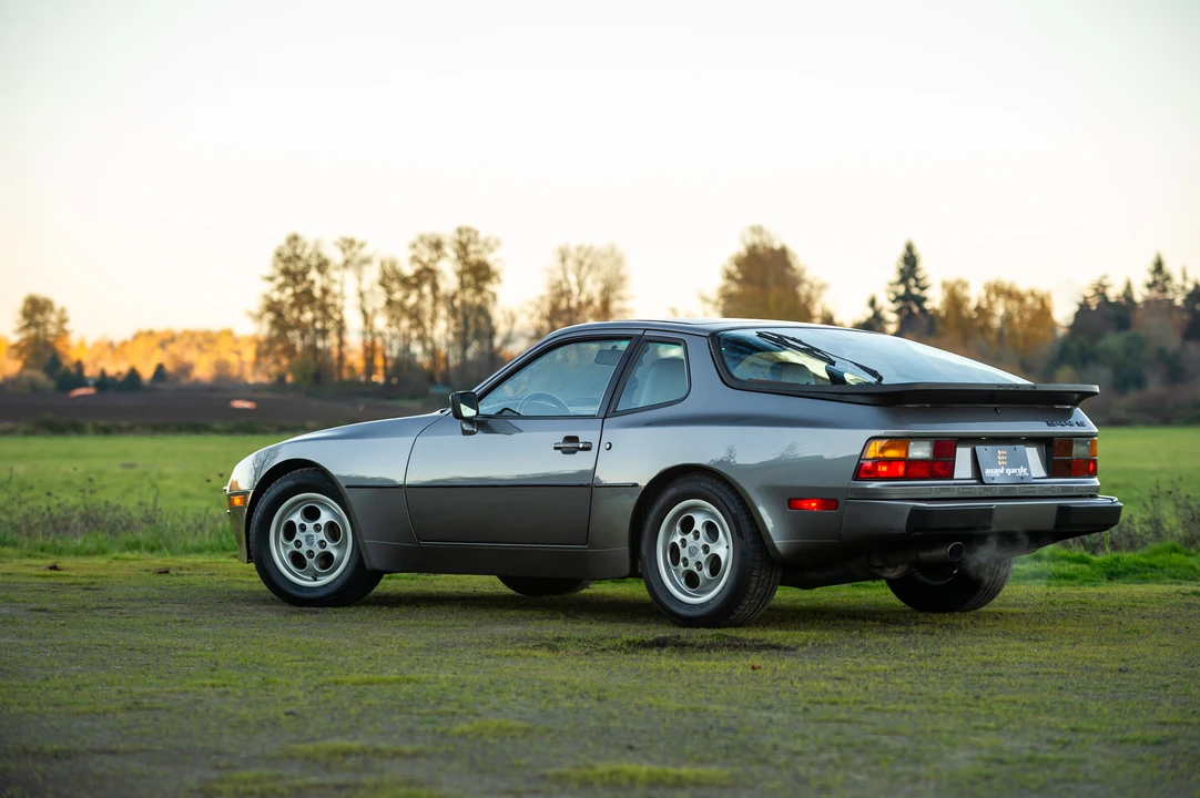 1988 Porsche 944 S - Image 17 of 31
