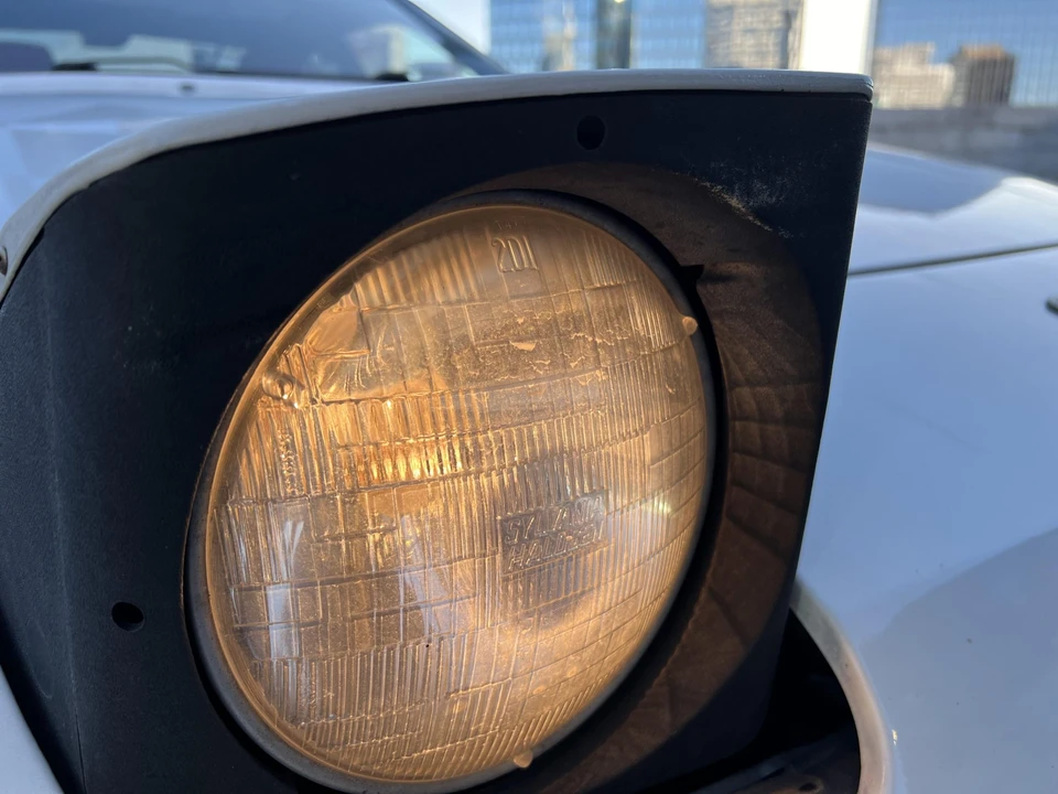 1988 Porsche 944 S - Image 21 of 31