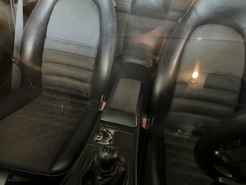 1988 Porsche 944 S - Image 18 of 31