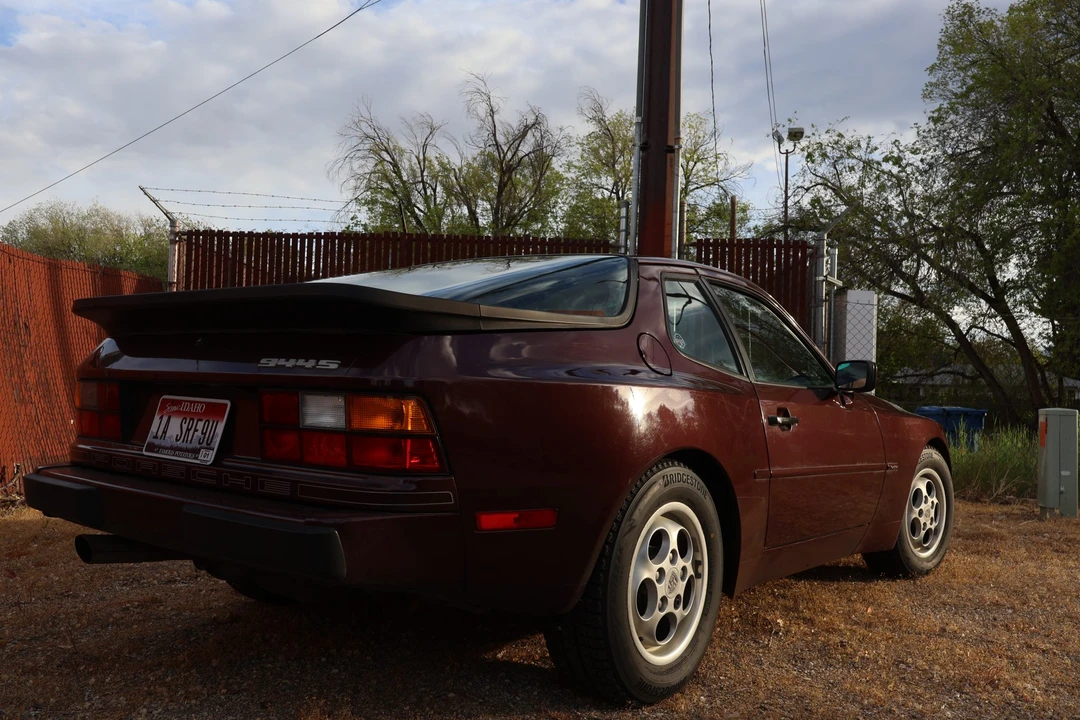 1988 Porsche 944 S - Image 8 of 31
