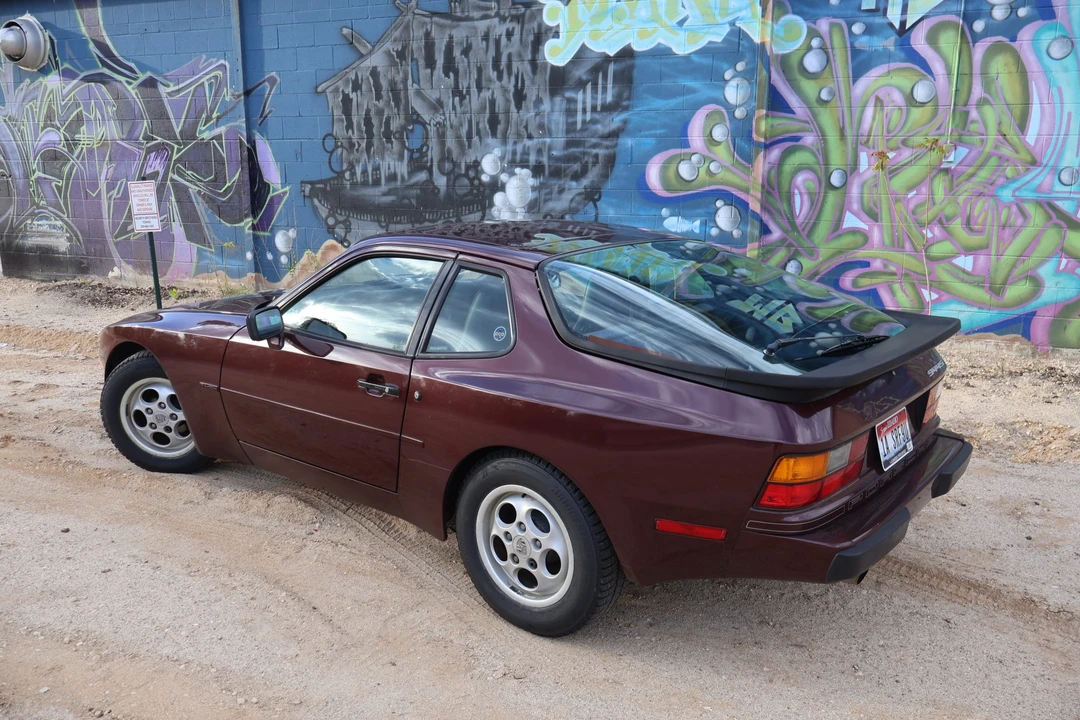 1988 Porsche 944 S - Image 6 of 31