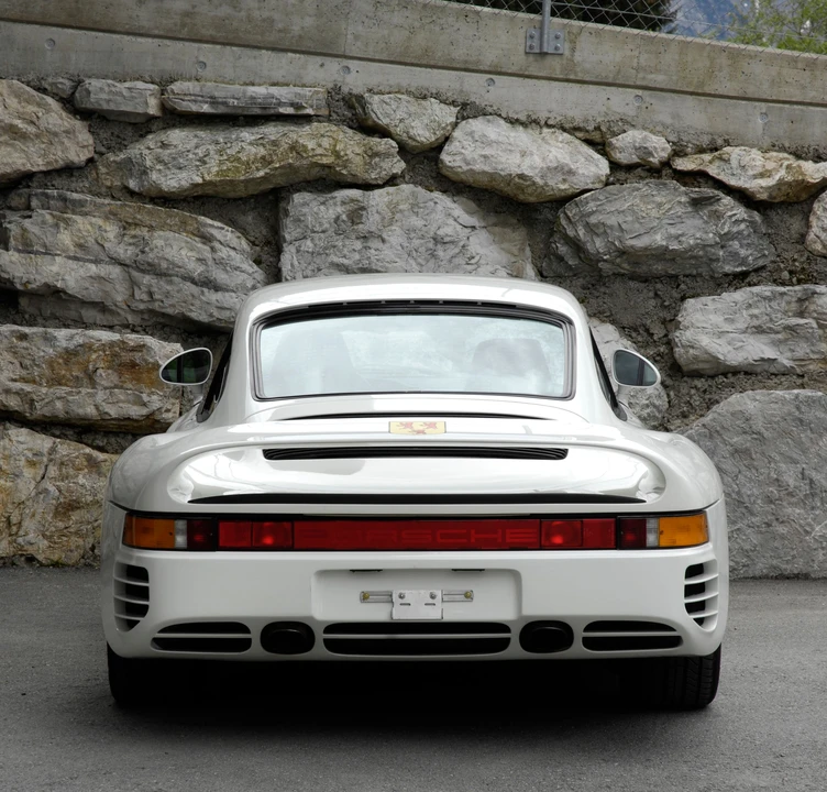 1988 Porsche 959 - Image 8 of 9