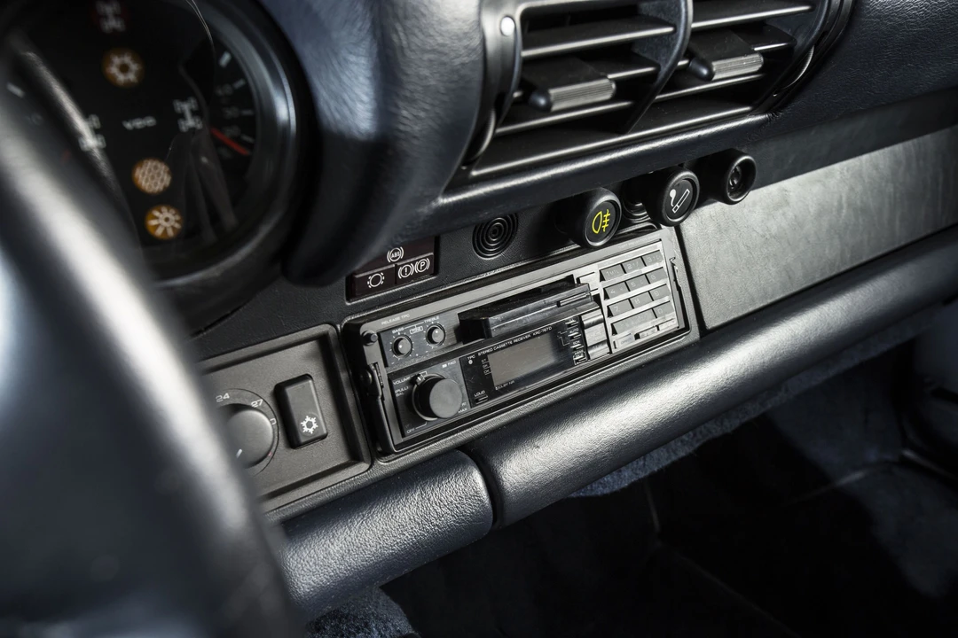 1988 Porsche 959 - Image 10 of 21