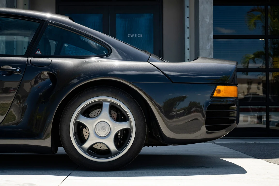 1988 Porsche 959 - Image 26 of 31